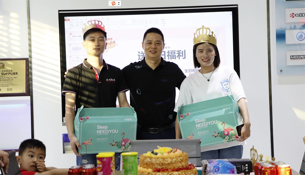 2022年4月 スタッフ誕生日パーティー