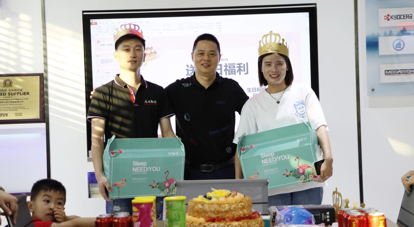 2020年4月の社員誕生日パーティー