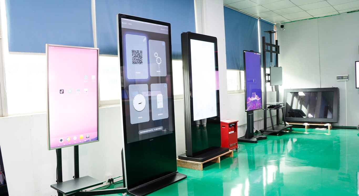 タッチ操作対応のオールインワンショールーム